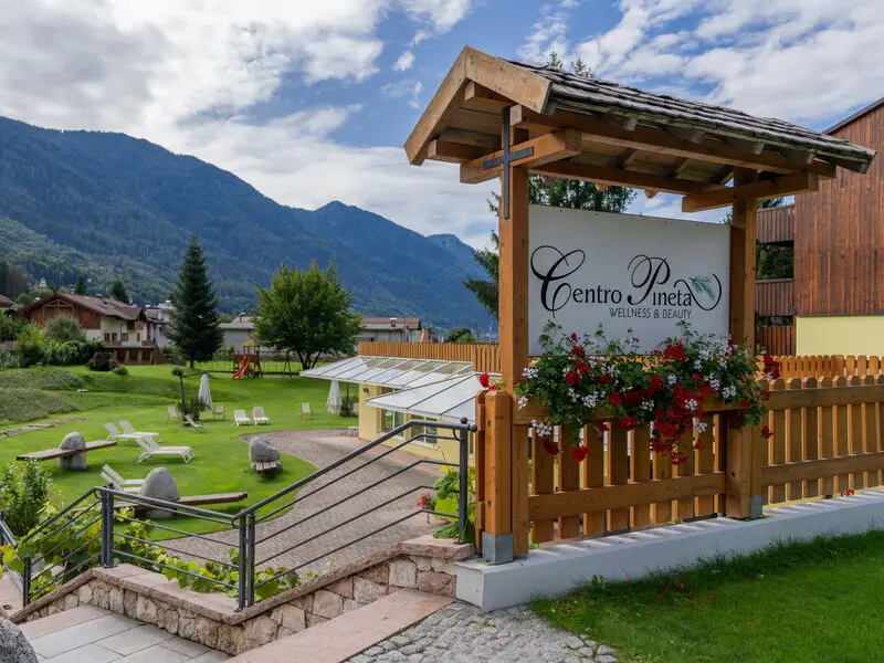 content dam org 2 images full rights madonna di campiglio pinzolo val rendena wellness centro pineta 1 apt campiglio